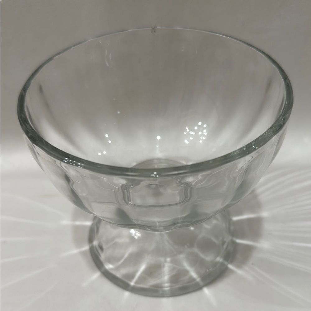 Libby Vintage Clear Glass Ribbed Compote Dessert Dish Scalloped Pedestal Bowl